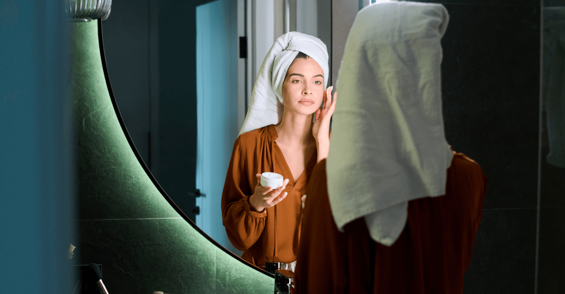 Odlíčeno a dost? 6 večerních chyb, které dělá každý z nás